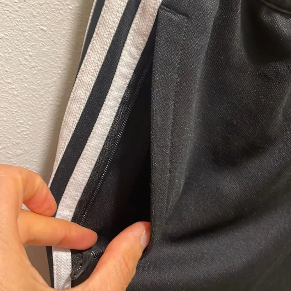 Adidas kids sweatpants - Picture 15 of 16
